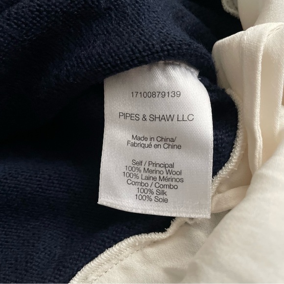 Veronica Beard Navy Top Merino wool Sweater with silk Cream Bow. - Picture 9 of 12